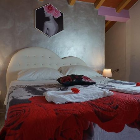 Hotel Notte Rosa Fornovo di Taro Esterno foto