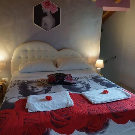 Hotel Notte Rosa Fornovo di Taro Esterno foto