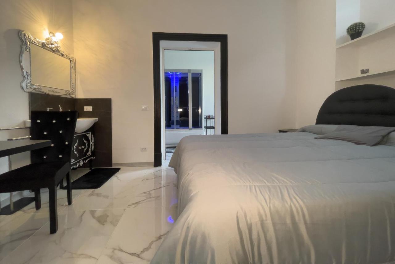 Hotel Notte Rosa Fornovo di Taro Esterno foto