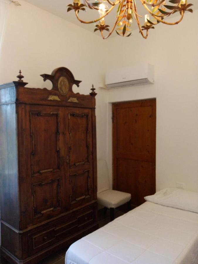 Hotel Notte Rosa Fornovo di Taro Esterno foto