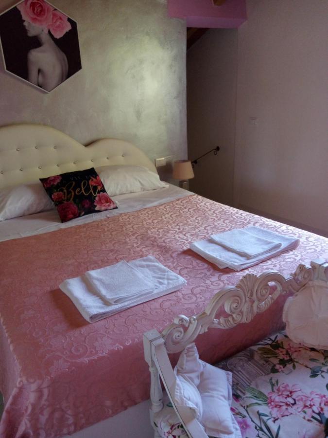 Hotel Notte Rosa Fornovo di Taro Esterno foto