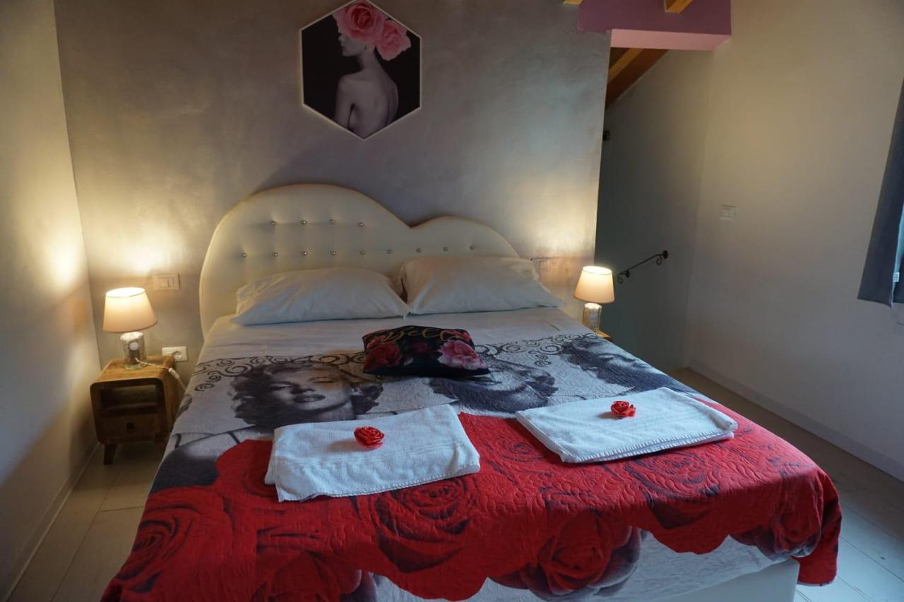 Hotel Notte Rosa Fornovo di Taro Esterno foto
